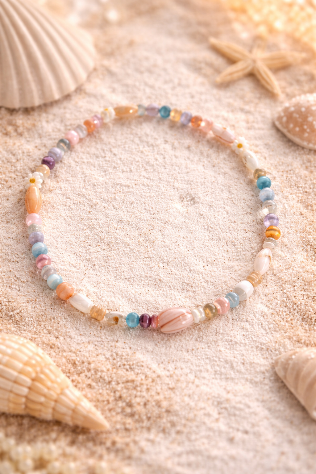 Perlenarmband mit Blümchen und Süßwasser Perlen Clayjex